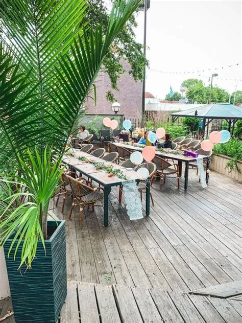 oasis astoria|The Oasis Cafe.